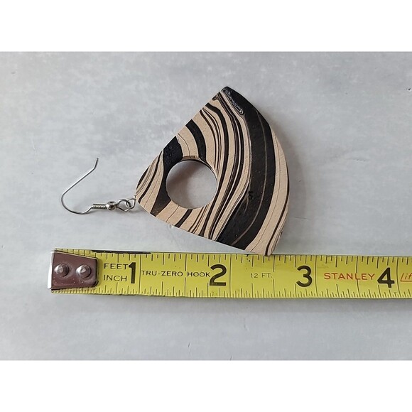 Bohemian Wooden Triangular Shaped Dangling Earrings Vintage NOS - Picture 9 of 10